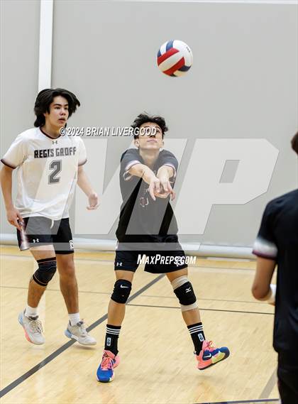 Thumbnail 3 in Regis Groff vs. Bear Creek photogallery.