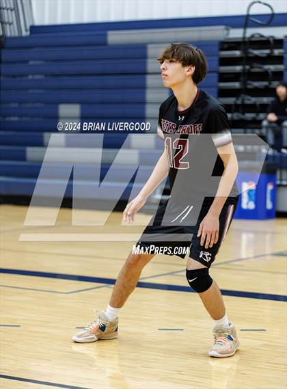 Thumbnail 1 in Regis Groff vs. Bear Creek photogallery.