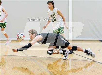 Thumbnail 3 in Regis Groff vs. Bear Creek photogallery.