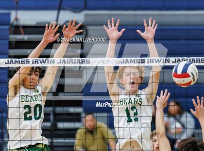 Thumbnail 3 in Regis Groff vs. Bear Creek photogallery.