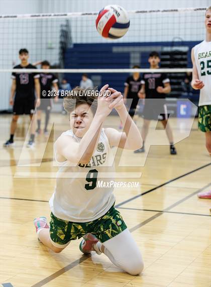 Thumbnail 1 in Regis Groff vs. Bear Creek photogallery.