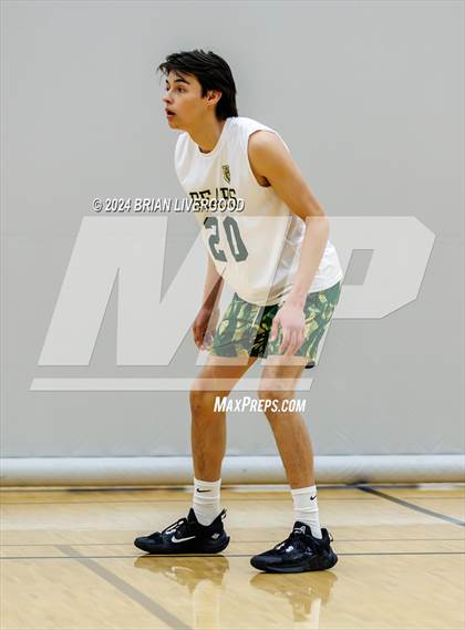 Thumbnail 2 in Regis Groff vs. Bear Creek photogallery.