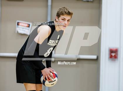 Thumbnail 2 in Regis Groff vs. Bear Creek photogallery.
