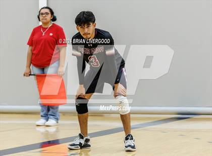 Thumbnail 2 in Regis Groff vs. Bear Creek photogallery.