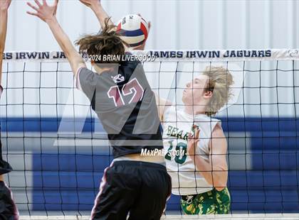 Thumbnail 2 in Regis Groff vs. Bear Creek photogallery.