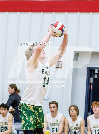 Thumbnail 3 in Regis Groff vs. Bear Creek photogallery.