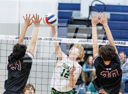 Thumbnail 2 in Regis Groff vs. Bear Creek photogallery.