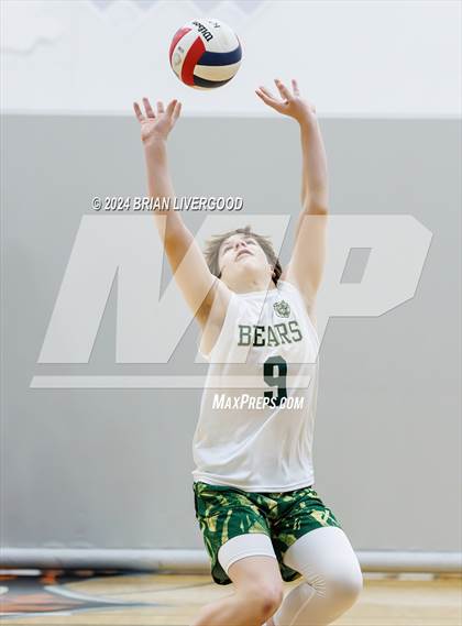 Thumbnail 3 in Regis Groff vs. Bear Creek photogallery.