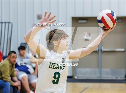 Thumbnail 2 in Regis Groff vs. Bear Creek photogallery.