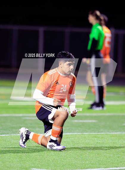 Thumbnail 3 in Grand Saline vs Brownsboro photogallery.