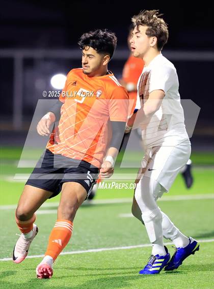 Thumbnail 3 in Grand Saline vs Brownsboro photogallery.