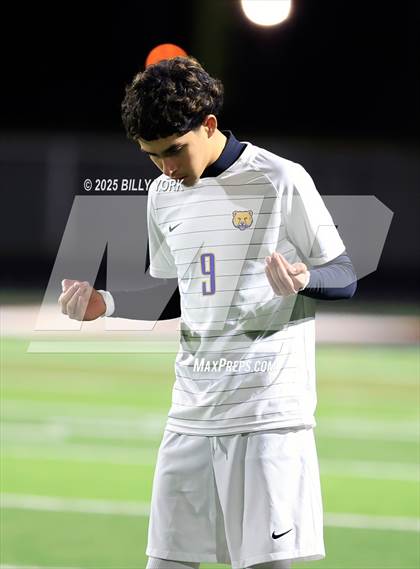 Thumbnail 2 in Grand Saline vs Brownsboro photogallery.