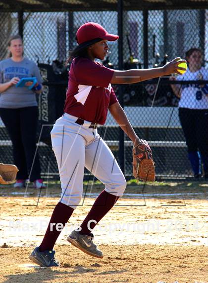 Thumbnail 1 in Norcom @ Norview photogallery.