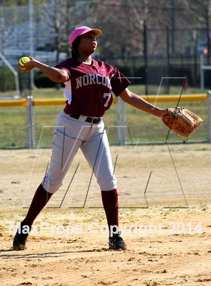 Thumbnail 2 in Norcom @ Norview photogallery.
