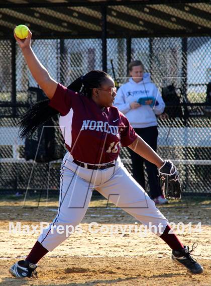 Thumbnail 1 in Norcom @ Norview photogallery.