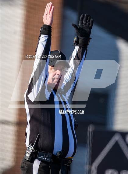 Thumbnail 1 in Washington-Liberty @ James Madison (VHSL 6D Northern Region Final) photogallery.