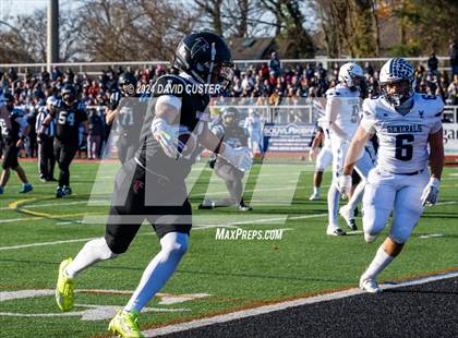 Thumbnail 3 in Washington-Liberty @ James Madison (VHSL 6D Northern Region Final) photogallery.