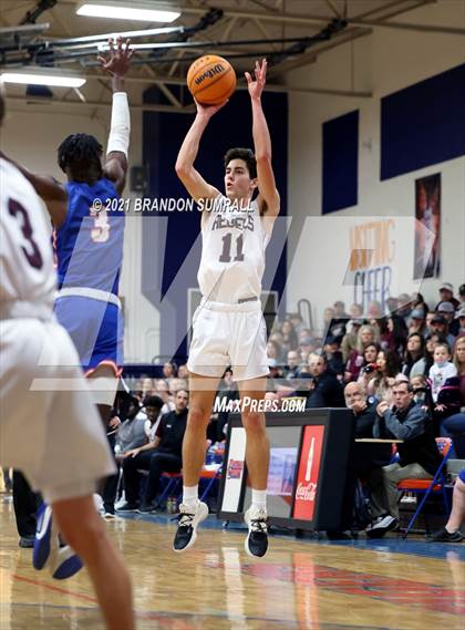 Thumbnail 2 in Chilton County vs Thorsby (County Tournament) photogallery.