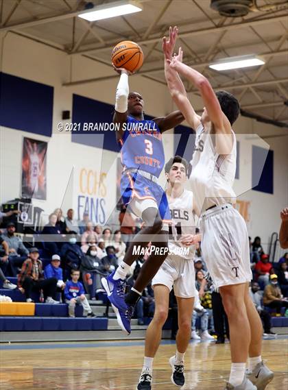 Thumbnail 3 in Chilton County vs Thorsby (County Tournament) photogallery.