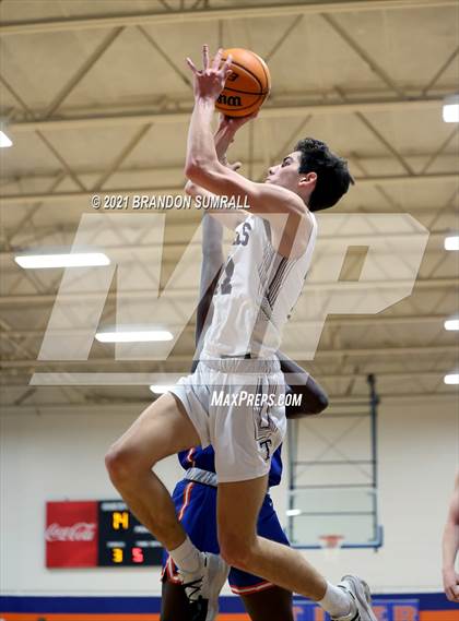 Thumbnail 1 in Chilton County vs Thorsby (County Tournament) photogallery.