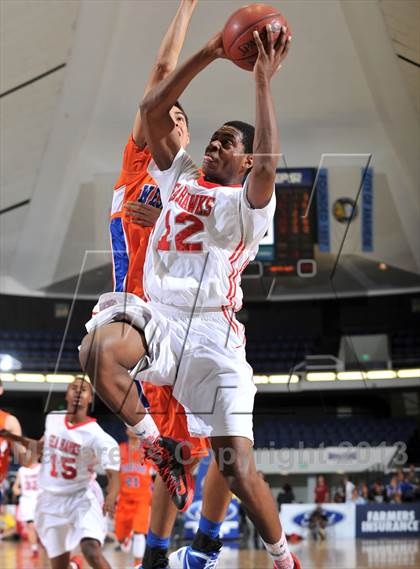 Thumbnail 3 in Redondo Union vs. Westlake CIF SS DIV 2A Final) photogallery.