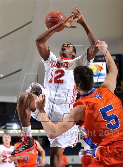 Thumbnail 3 in Redondo Union vs. Westlake CIF SS DIV 2A Final) photogallery.