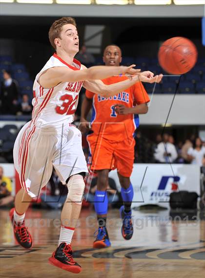 Thumbnail 3 in Redondo Union vs. Westlake CIF SS DIV 2A Final) photogallery.