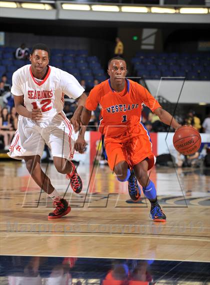Thumbnail 3 in Redondo Union vs. Westlake CIF SS DIV 2A Final) photogallery.