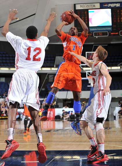 Thumbnail 3 in Redondo Union vs. Westlake CIF SS DIV 2A Final) photogallery.