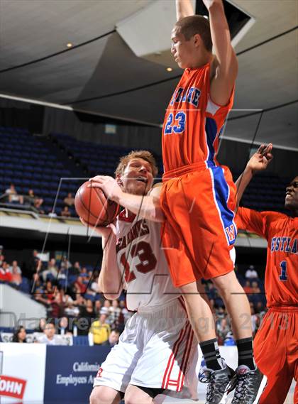 Thumbnail 2 in Redondo Union vs. Westlake CIF SS DIV 2A Final) photogallery.