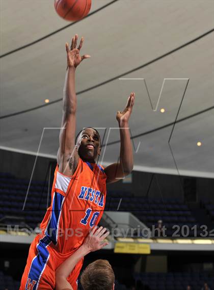 Thumbnail 2 in Redondo Union vs. Westlake CIF SS DIV 2A Final) photogallery.