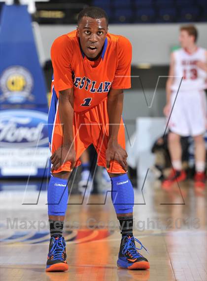 Thumbnail 3 in Redondo Union vs. Westlake CIF SS DIV 2A Final) photogallery.