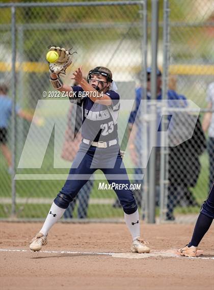 Thumbnail 3 in Duchesne vs. Enterprise (UHSAA 2A Semifinals) photogallery.