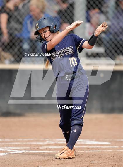 Thumbnail 3 in Duchesne vs. Enterprise (UHSAA 2A Semifinals) photogallery.