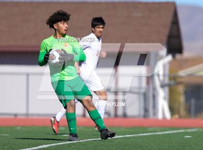 Thumbnail 1 in South Tahoe vs. Del Sol (NIAA 3A State Semifinals) photogallery.