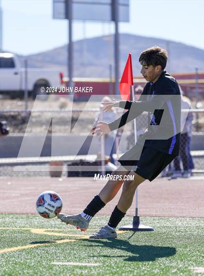 Thumbnail 2 in South Tahoe vs. Del Sol (NIAA 3A State Semifinals) photogallery.