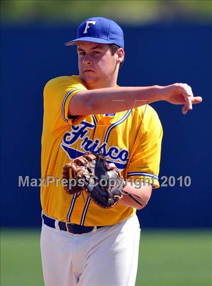 Thumbnail 3 in Wilson vs. Frisco photogallery.