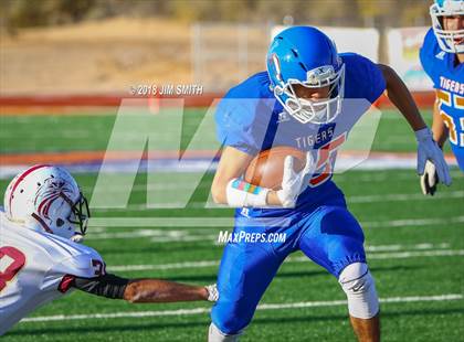 Thumbnail 1 in Belen @ Los Lunas (NMAA 5A Quarterfinal) photogallery.