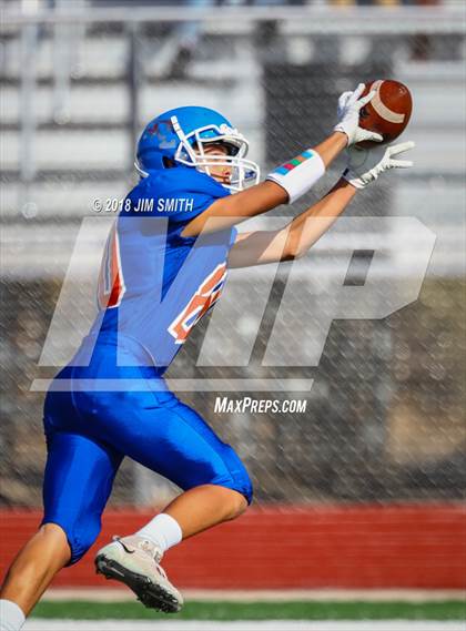 Thumbnail 2 in Belen @ Los Lunas (NMAA 5A Quarterfinal) photogallery.