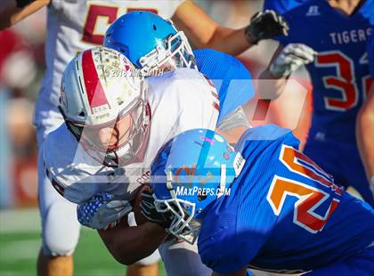 Thumbnail 2 in Belen @ Los Lunas (NMAA 5A Quarterfinal) photogallery.