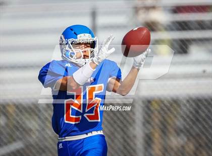 Thumbnail 3 in Belen @ Los Lunas (NMAA 5A Quarterfinal) photogallery.