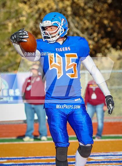 Thumbnail 1 in Belen @ Los Lunas (NMAA 5A Quarterfinal) photogallery.