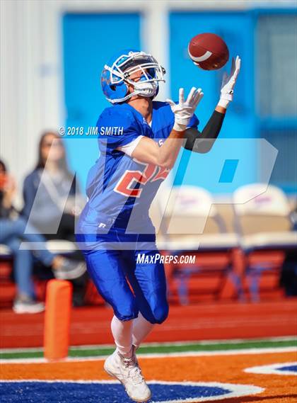 Thumbnail 1 in Belen @ Los Lunas (NMAA 5A Quarterfinal) photogallery.