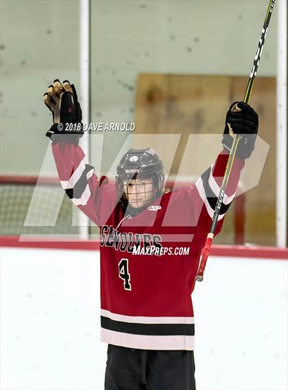 Thumbnail 3 in Taft School vs Tabor Academy (St. Paul's Jamboree) photogallery.