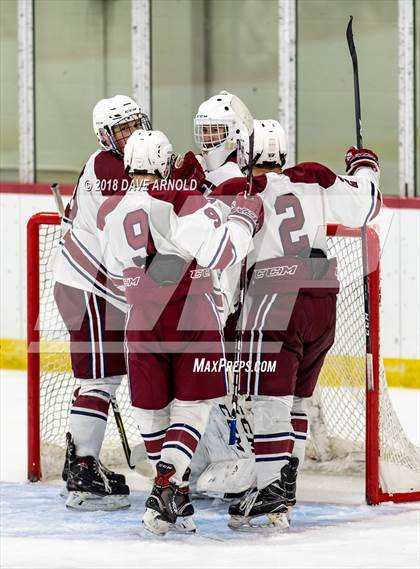 Thumbnail 1 in Taft School vs Tabor Academy (St. Paul's Jamboree) photogallery.