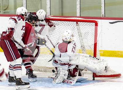 Thumbnail 1 in Taft School vs Tabor Academy (St. Paul's Jamboree) photogallery.