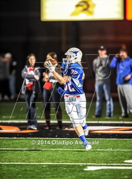 Thumbnail 3 in Graham vs. Argyle (UIL 4A Semifinal) photogallery.