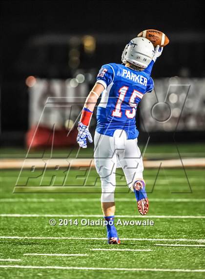 Thumbnail 2 in Graham vs. Argyle (UIL 4A Semifinal) photogallery.