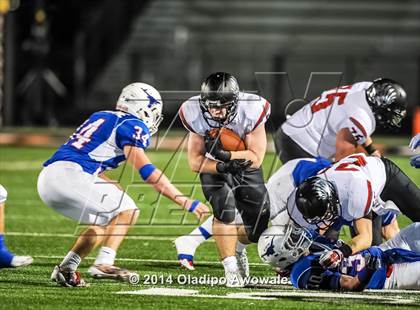 Thumbnail 2 in Graham vs. Argyle (UIL 4A Semifinal) photogallery.