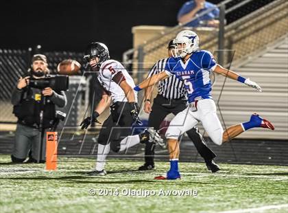 Thumbnail 3 in Graham vs. Argyle (UIL 4A Semifinal) photogallery.